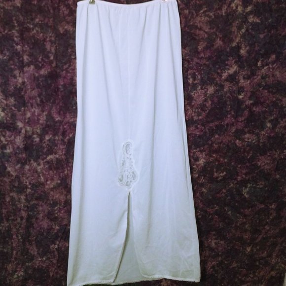 Vintage 70s-80s Lingerie Long Half Slip -M(8/10) Lace Inset Slit Comfort Waist - Picture 1 of 7